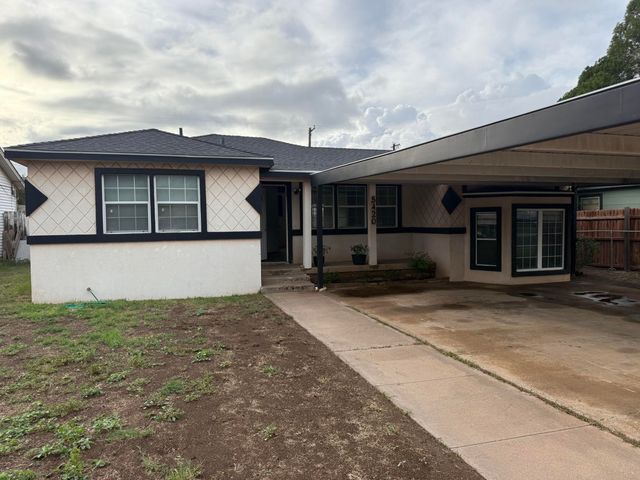 5420 Avenue B, Lubbock, TX 79404