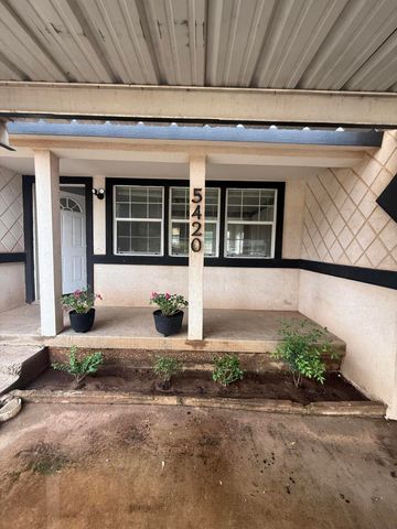 5420 Avenue B, Lubbock, TX 79404