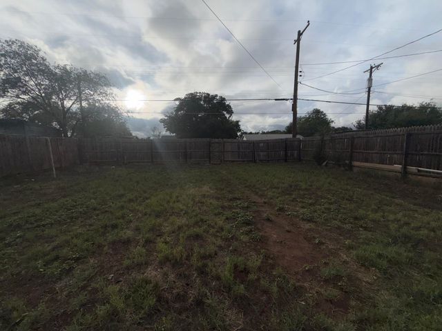 5420 Avenue B, Lubbock, TX 79404
