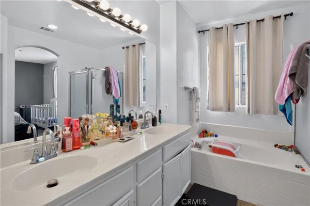 17040 Red Cedar Court, Fontana, CA 92337