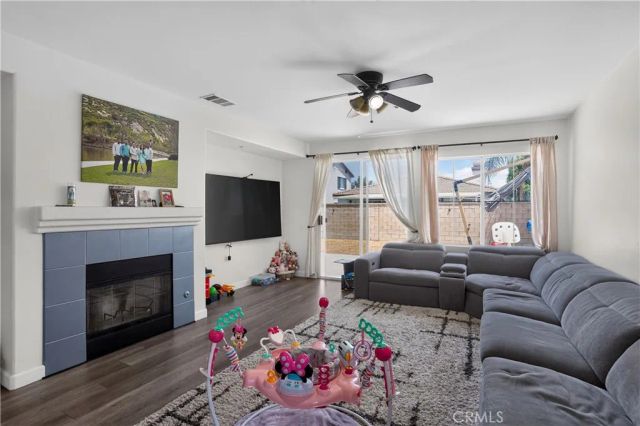 17040 Red Cedar Court, Fontana, CA 92337