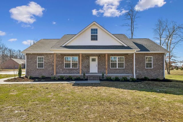 358 Froedge Dr, Lafayette, TN 37083