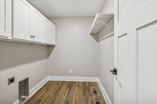 358 Froedge Dr, Lafayette, TN 37083