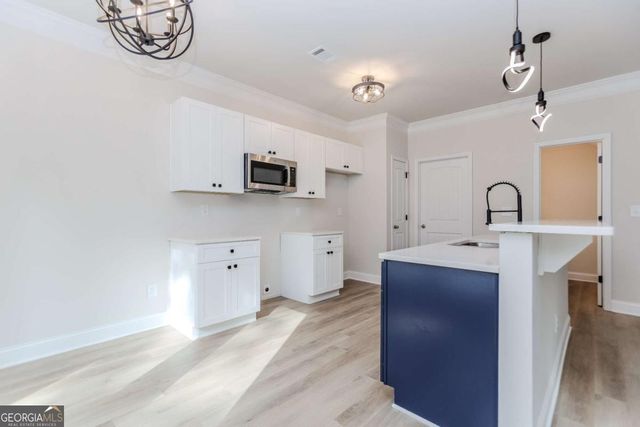 3570 Fairburn Place NW, Atlanta, GA 30331