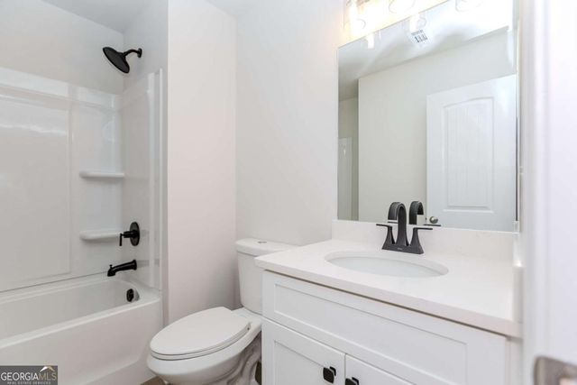 3570 Fairburn Place NW, Atlanta, GA 30331