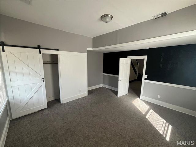 2027 Destrehan Street, St Louis, MO 63107