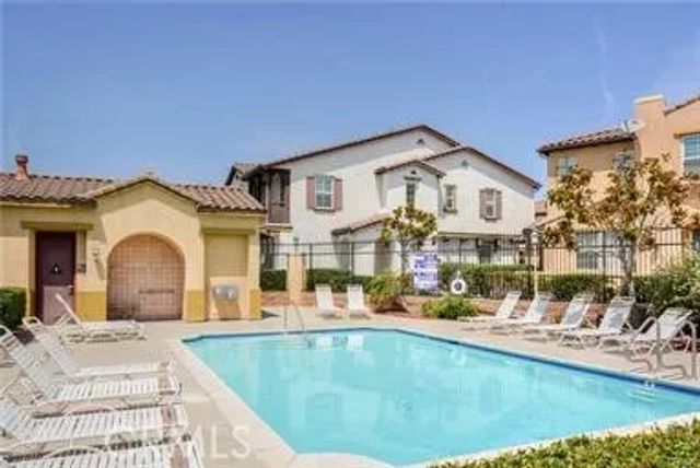 2750 OAK HILL Drive 16, Ontario, CA 91761