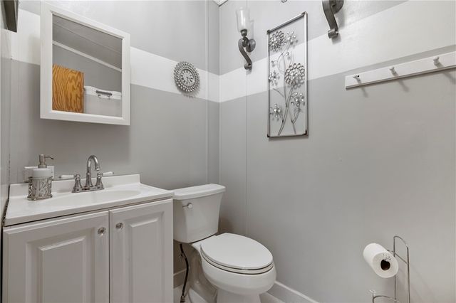 111 Pembrooke Dr, Salem Twp, PA 15626