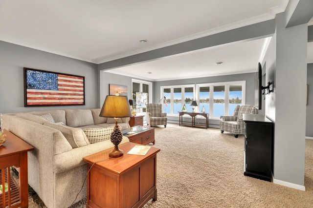 W949 Miramar DRIVE, East Troy, WI 53120