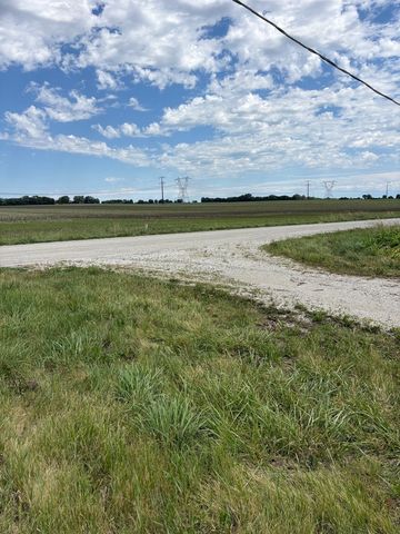 10531 W Kennedy Road, Peotone, IL 60468