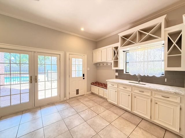 2906 Deer Creek Drive, Sugar Land, TX 77478