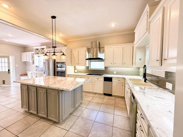 2906 Deer Creek Drive, Sugar Land, TX 77478