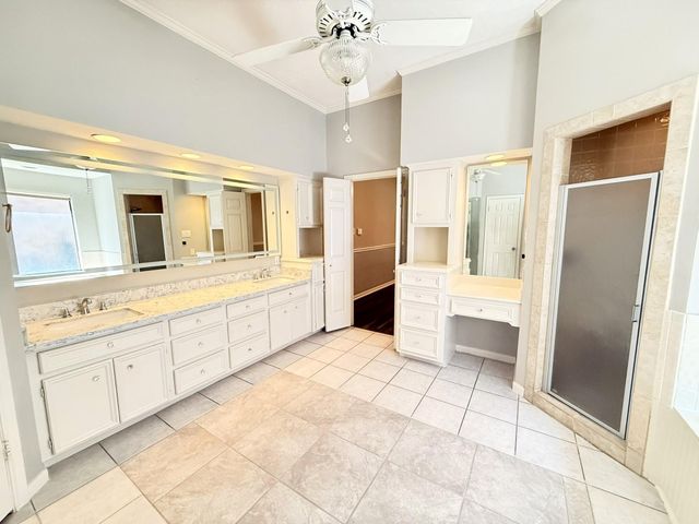 2906 Deer Creek Drive, Sugar Land, TX 77478