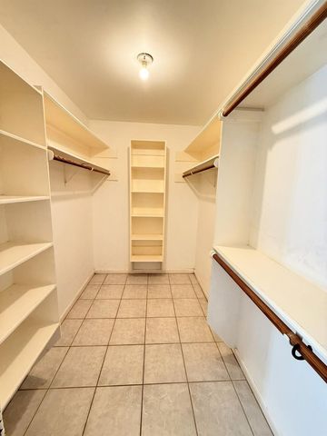 2906 Deer Creek Drive, Sugar Land, TX 77478