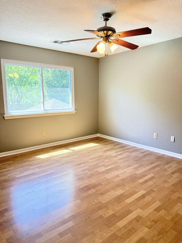 2906 Deer Creek Drive, Sugar Land, TX 77478