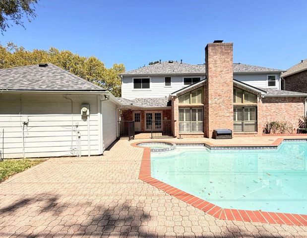 2906 Deer Creek Drive, Sugar Land, TX 77478