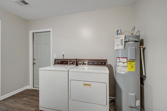 1978 Holliday Street, Charleston, SC 29414