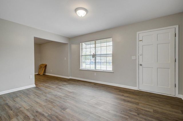 1978 Holliday Street, Charleston, SC 29414