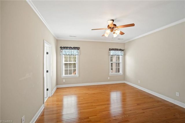 6680 Elm Hill Drive, Clemmons, NC 27012