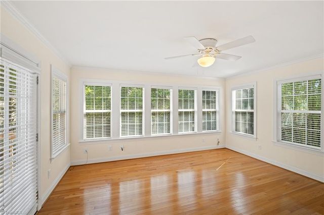 6680 Elm Hill Drive, Clemmons, NC 27012