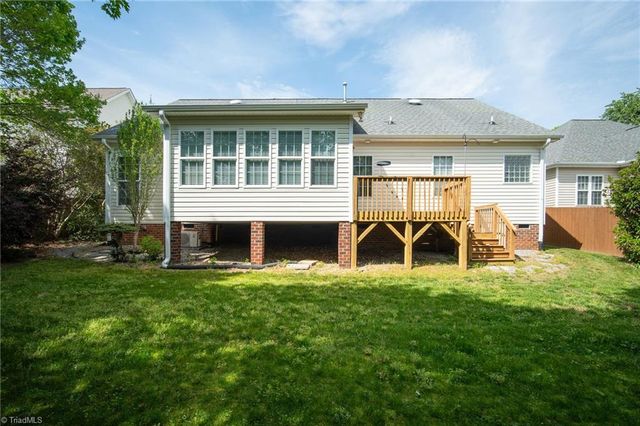 6680 Elm Hill Drive, Clemmons, NC 27012