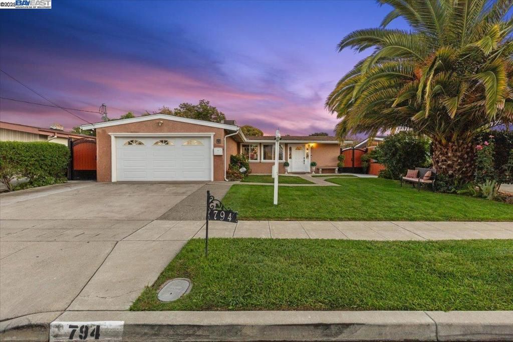 794 Resota St, Hayward, CA 94545