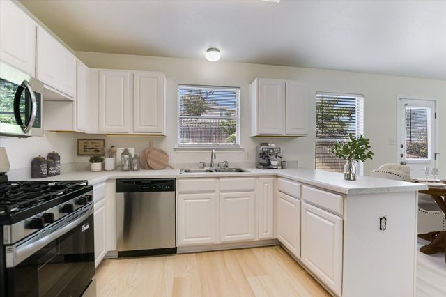 197 Peppergrass CV, Kyle, TX 78640