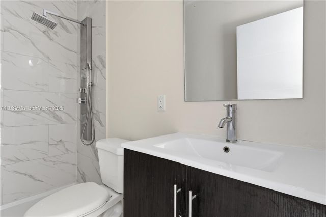 13724 SW 259th St 1, Homestead, FL 33032