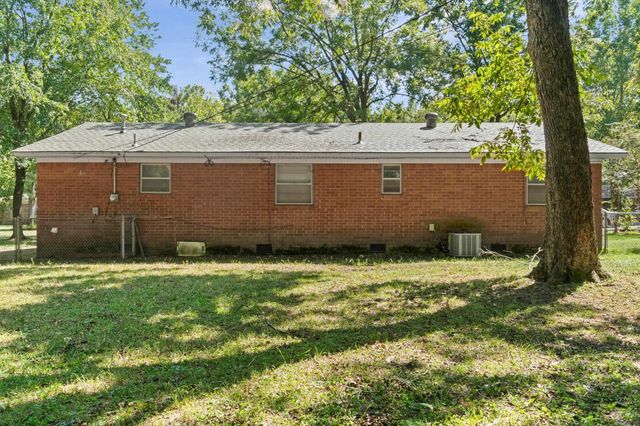 606 Ethel Dr., Searcy, AR 72143