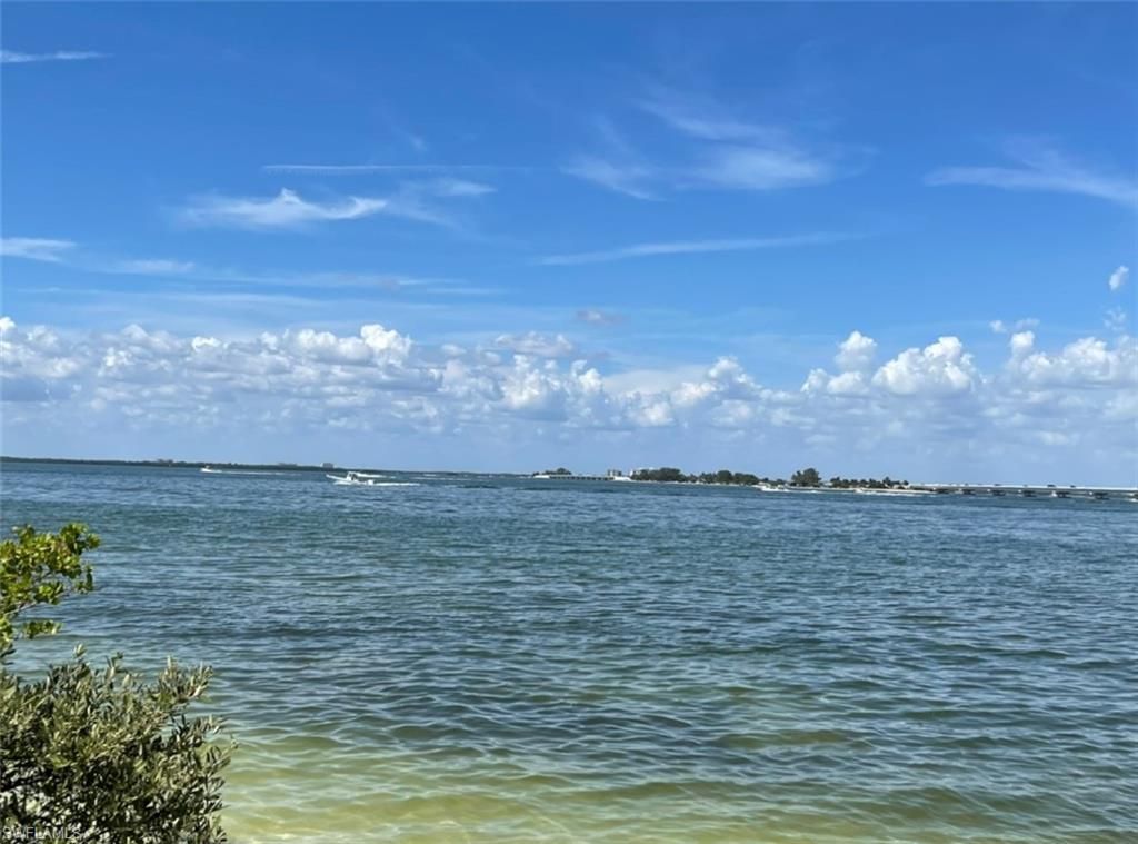 1028 Bayview DR, SANIBEL, FL 33957 — photo 5