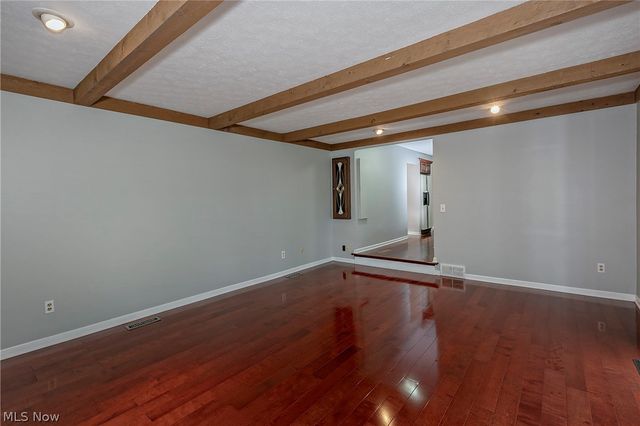 1834 Coes Post Run, Westlake, OH 44145