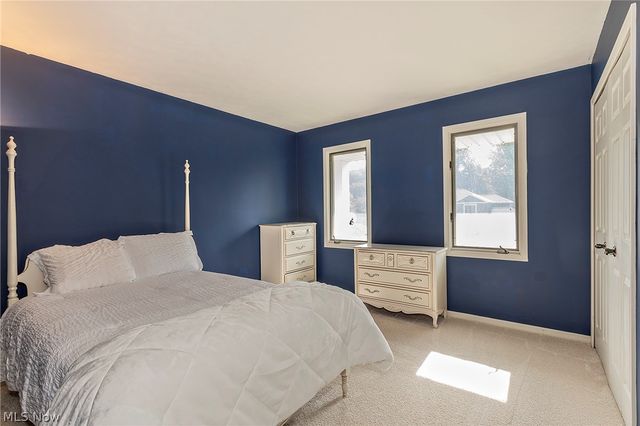 1834 Coes Post Run, Westlake, OH 44145