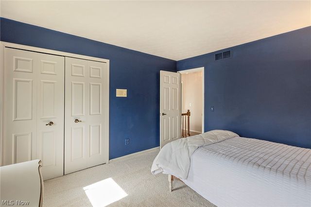 1834 Coes Post Run, Westlake, OH 44145