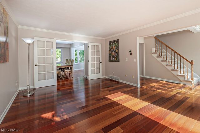 1834 Coes Post Run, Westlake, OH 44145