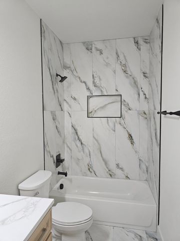 4456 Fatima Drive, Irving, TX 75062