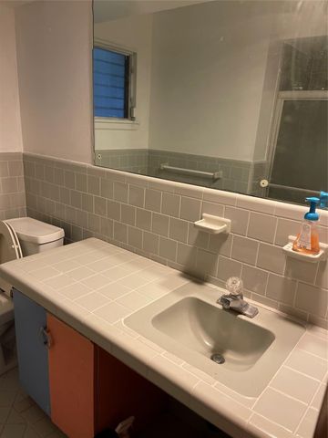 5122 S Jackwood Street, Houston, TX 77096