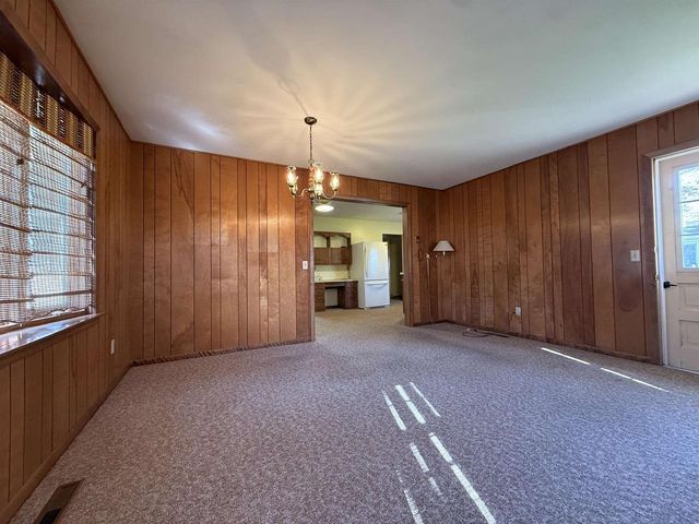 1040 N Sumac Drive, Janesville, WI 53545