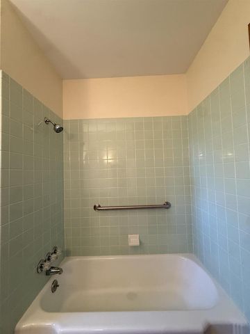 1040 N Sumac Drive, Janesville, WI 53545