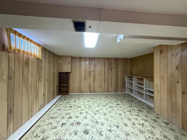 1040 N Sumac Drive, Janesville, WI 53545