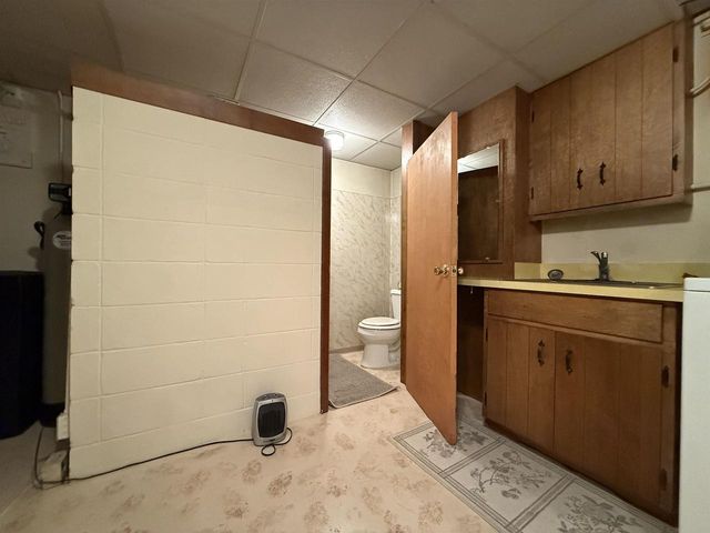 1040 N Sumac Drive, Janesville, WI 53545