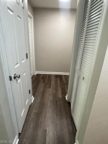 3524 Clover Meadows DR, Chesapeake, VA 23321
