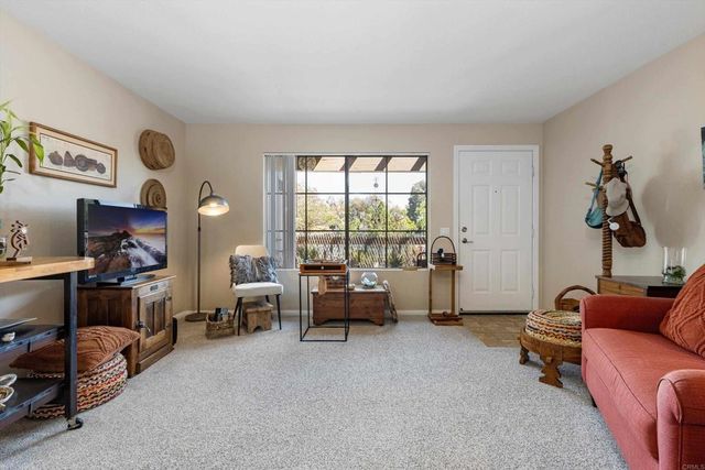 12590 Carmel Creek Rd 2, San Diego, CA 92130