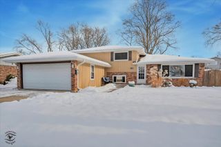 14785 Highland Avenue, Orland Park, IL 60462