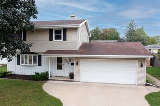 2625 FAIRFIELD COURT, Appleton, WI 54911