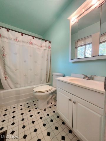 81 Fairfield Road, Painesville, OH 44077