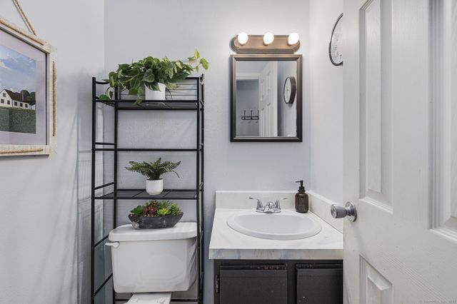 48 Athol Street 48, Killingly, CT 06239