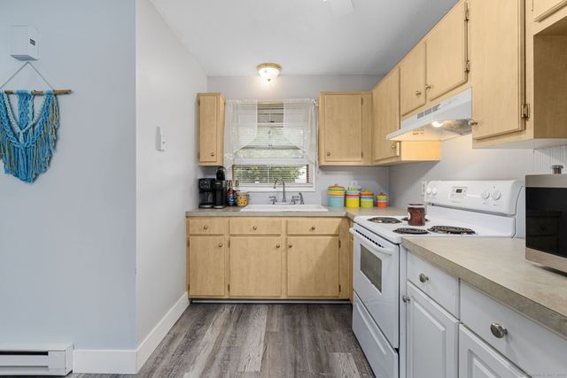 48 Athol Street 48, Killingly, CT 06239