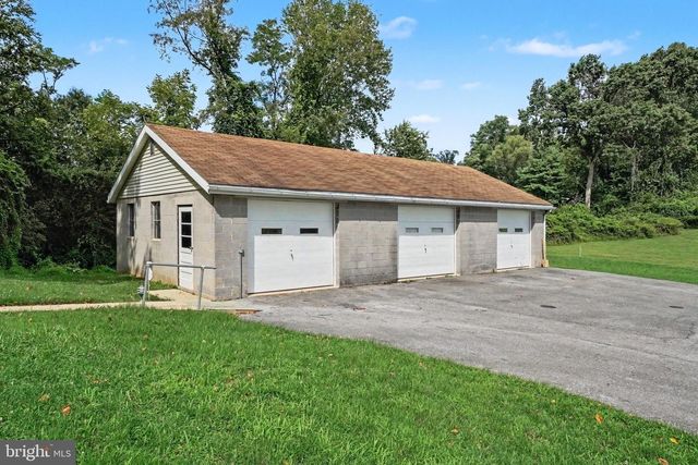 885 MOUNT WILSON RD, Lebanon, PA 17042