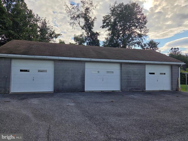885 MOUNT WILSON RD, Lebanon, PA 17042