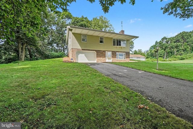 885 MOUNT WILSON RD, Lebanon, PA 17042